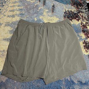 Lululemon Pace Breaker Linerless 7" XXL rover